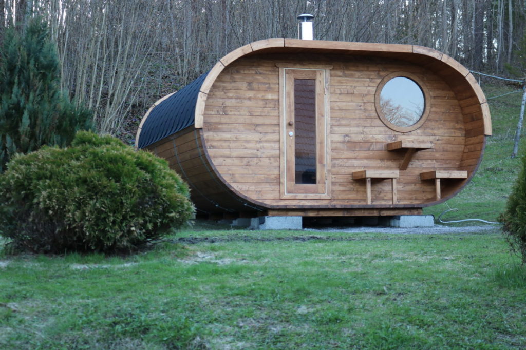 camping oval panneaux maison ossature bois (6)